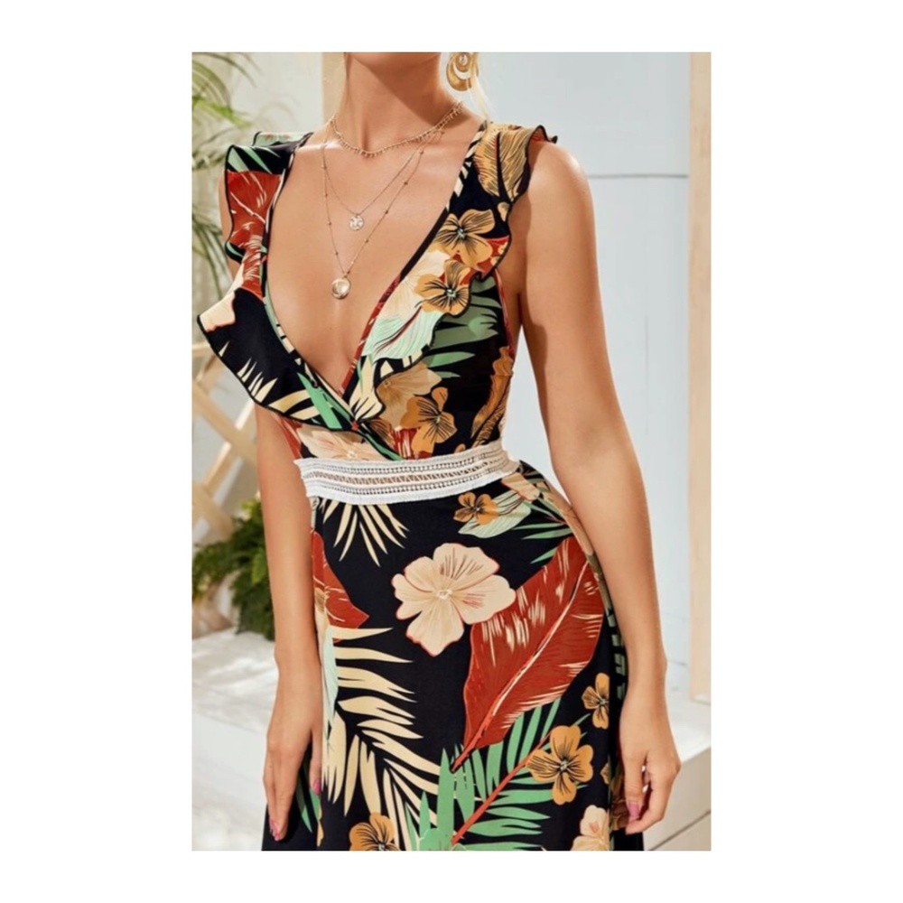Lace Up Tropical Print Dress